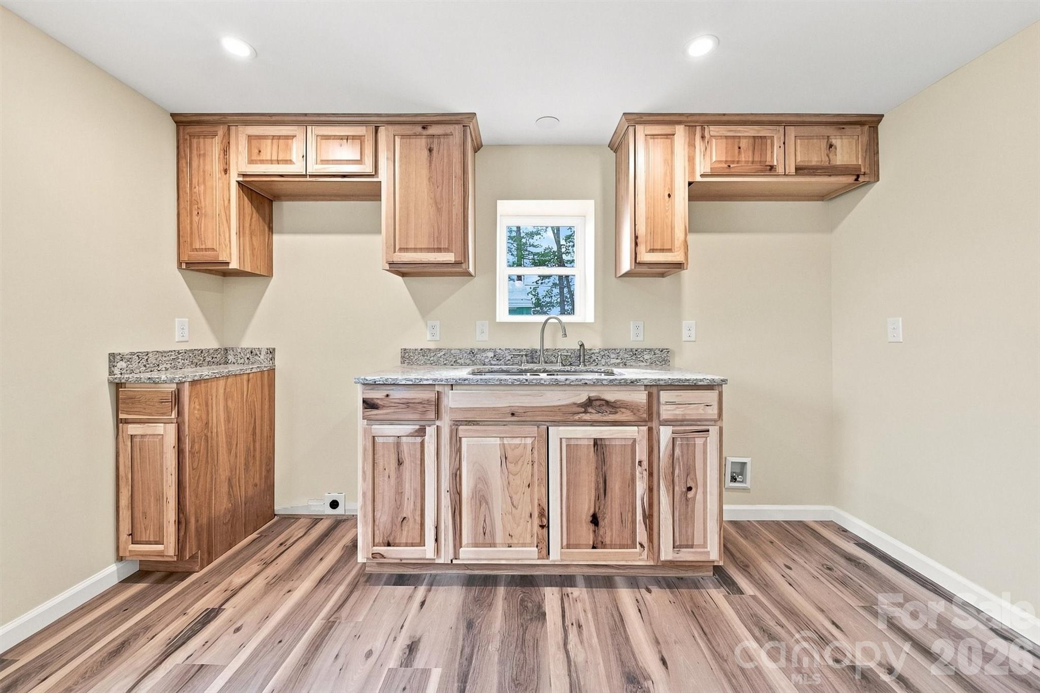 109 Countryside Drive SE — Lenoir