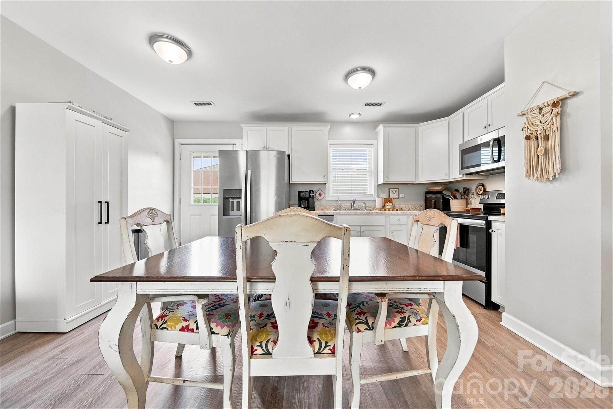 4548 Bethel Church Road — Hickory