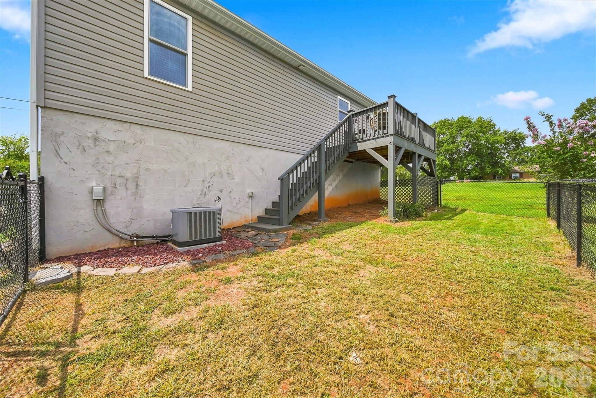 4548 Bethel Church Road — Hickory