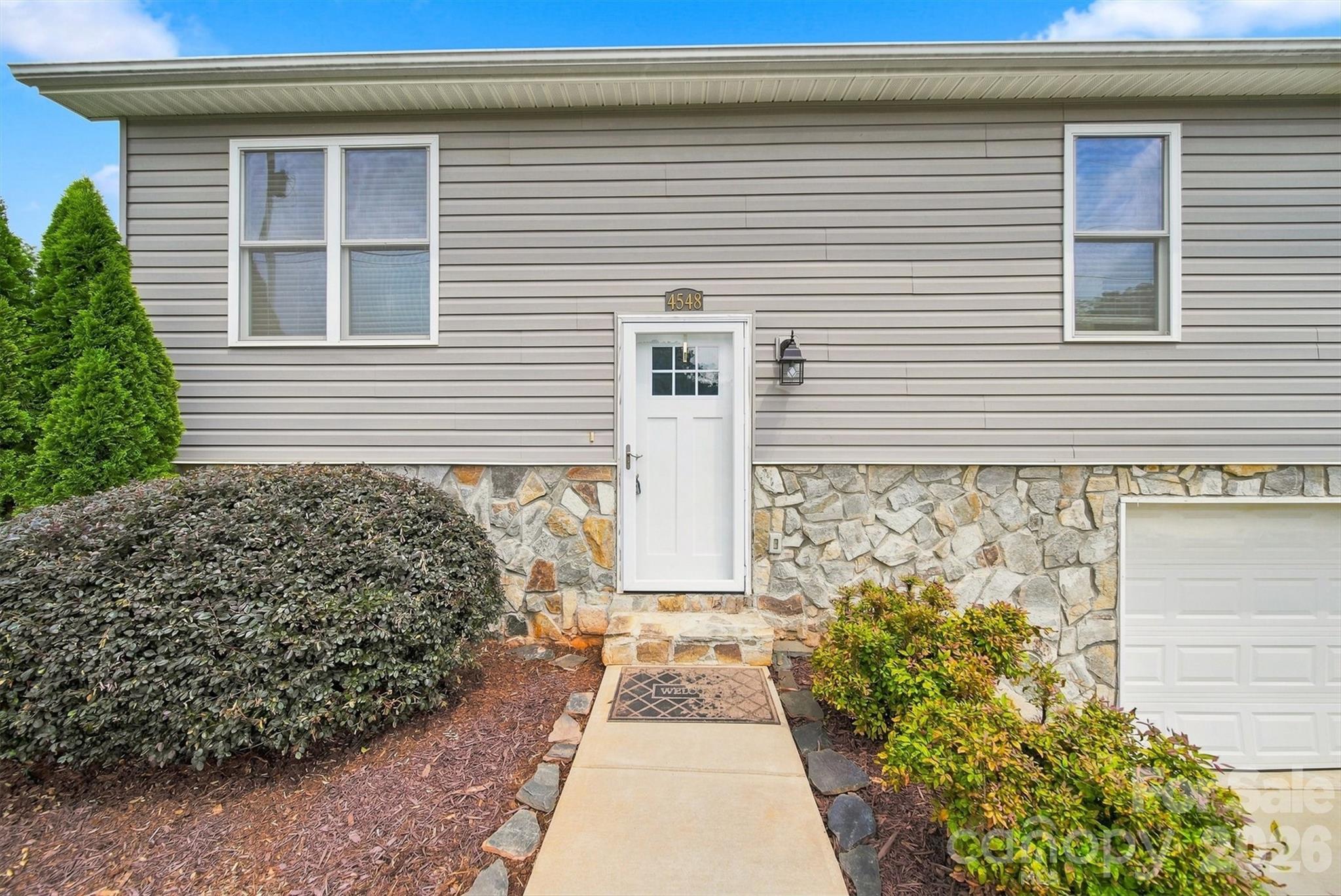 4548 Bethel Church Road — Hickory