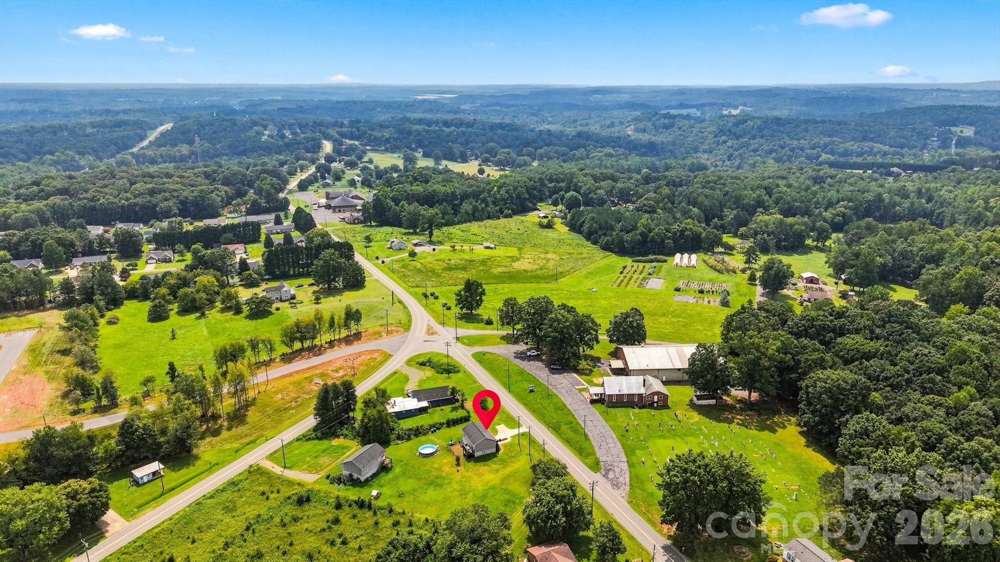 4548 Bethel Church Road — Hickory