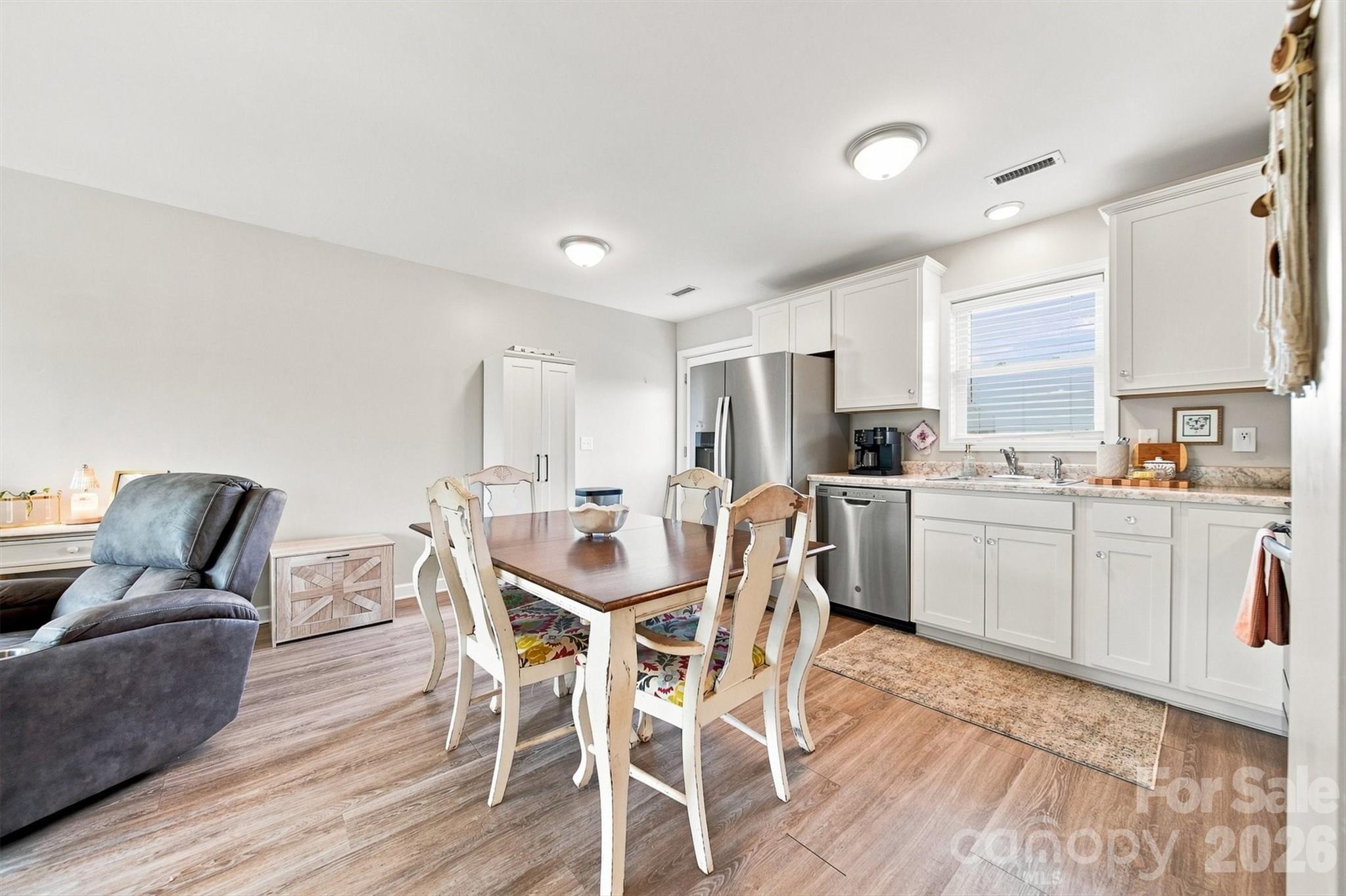 4548 Bethel Church Road — Hickory