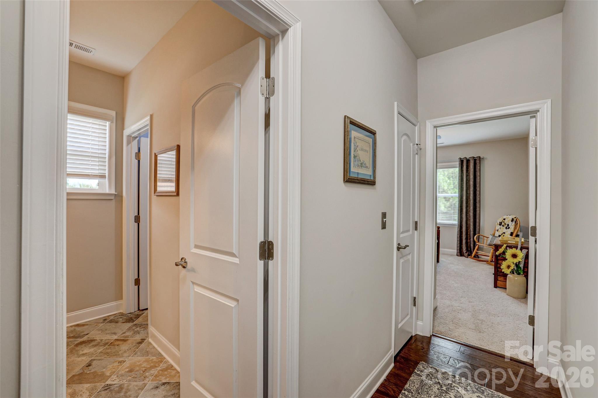 2084 Fuera Road — York