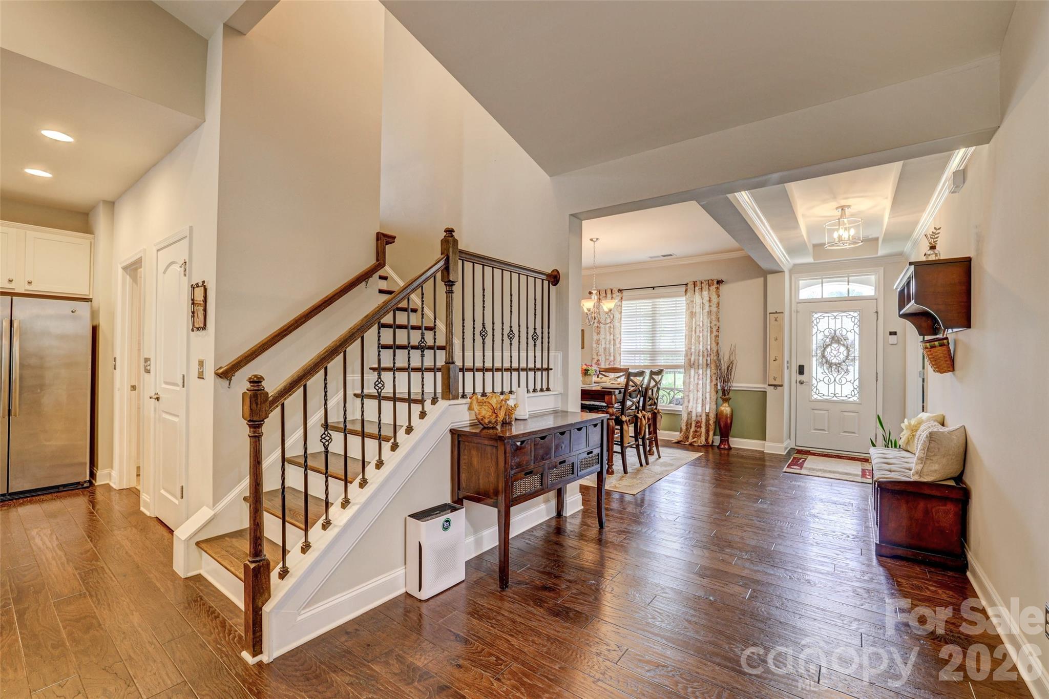 2084 Fuera Road — York