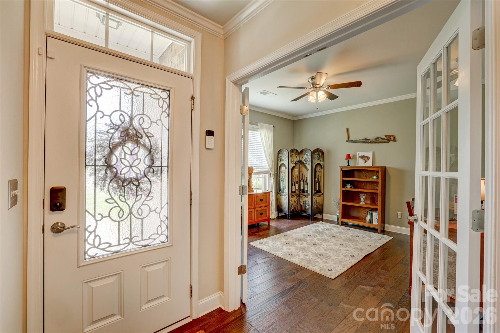 2084 Fuera Road — York