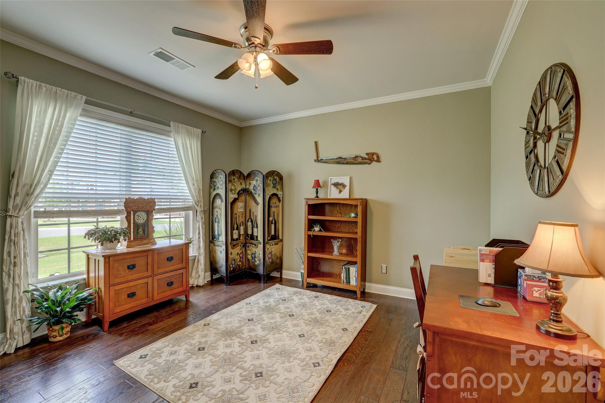 2084 Fuera Road — York