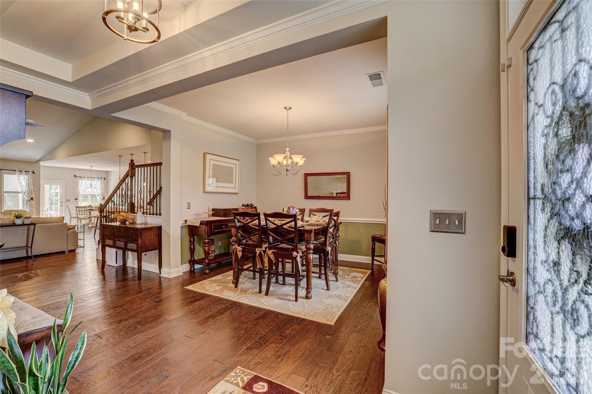 2084 Fuera Road — York
