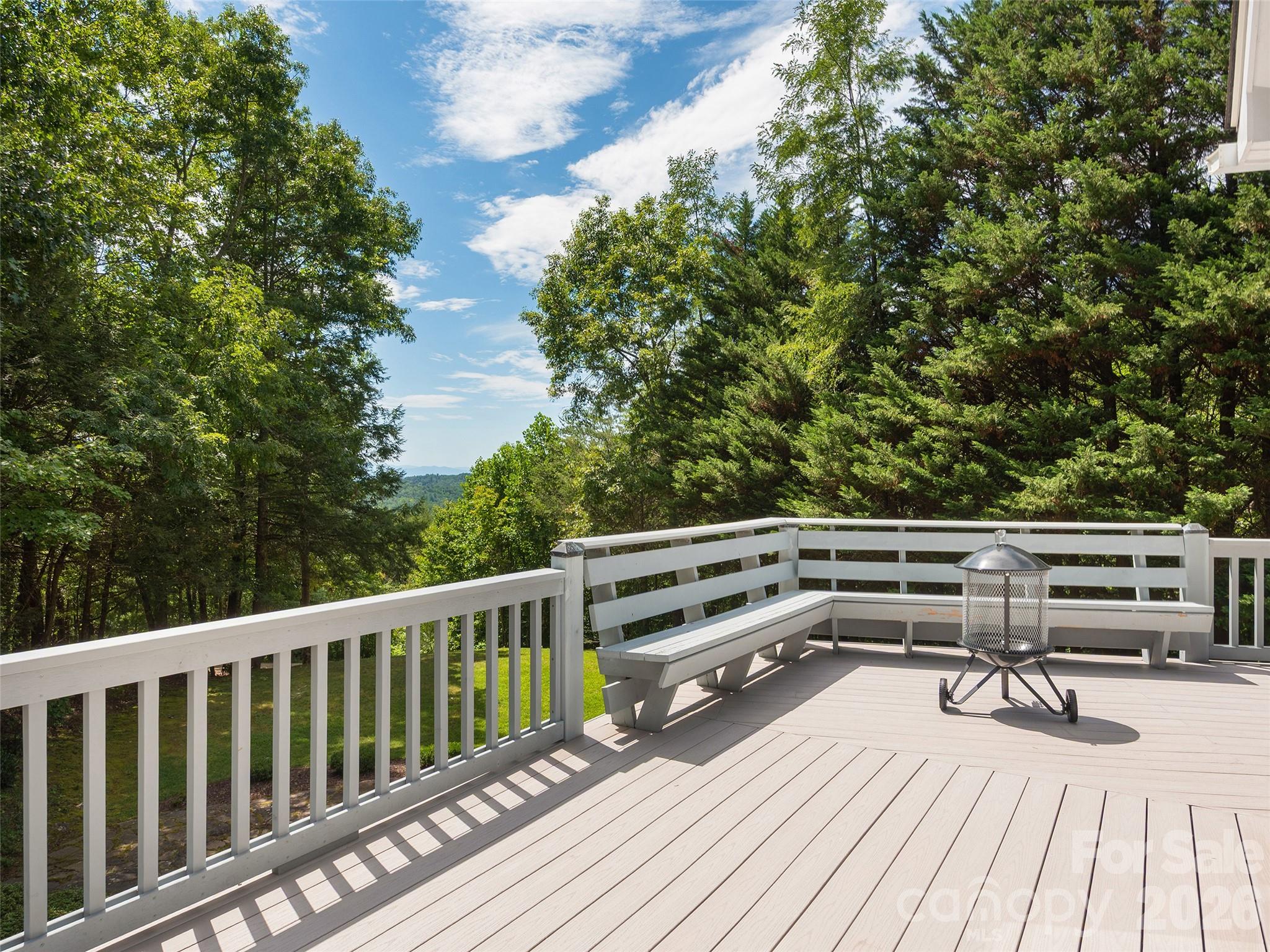 225 Long Branch Road — Swannanoa