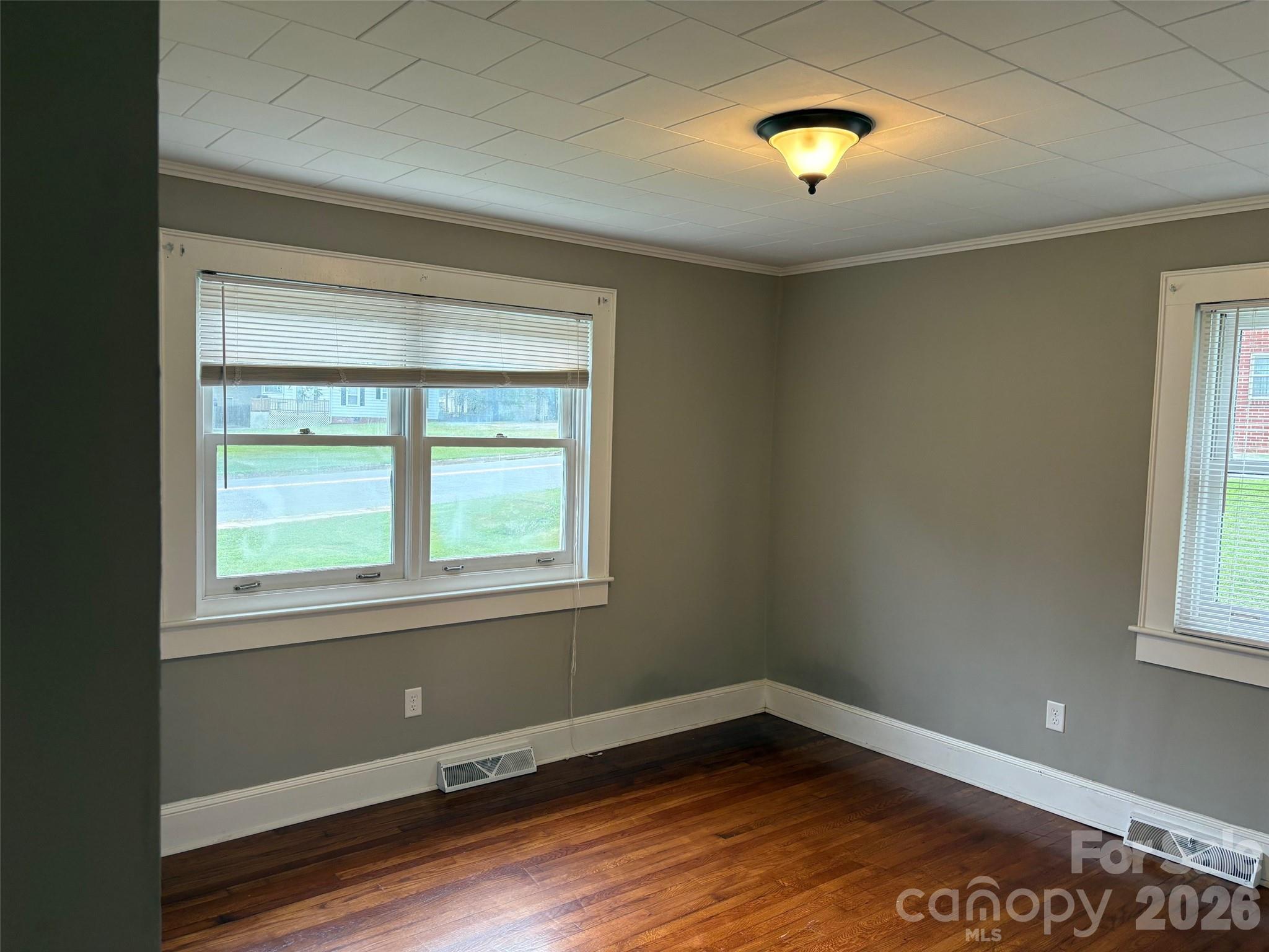 316 E Statesville Avenue — Mooresville