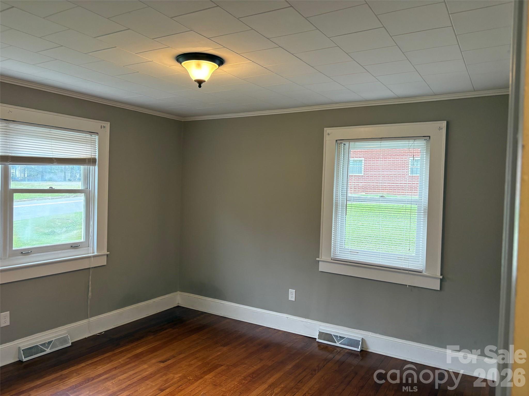 316 E Statesville Avenue — Mooresville