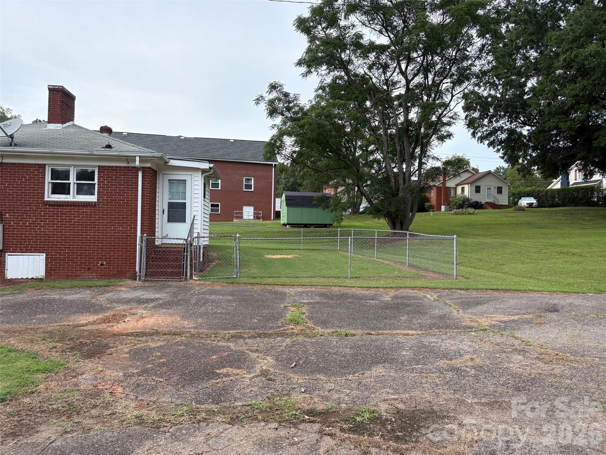 316 E Statesville Avenue — Mooresville