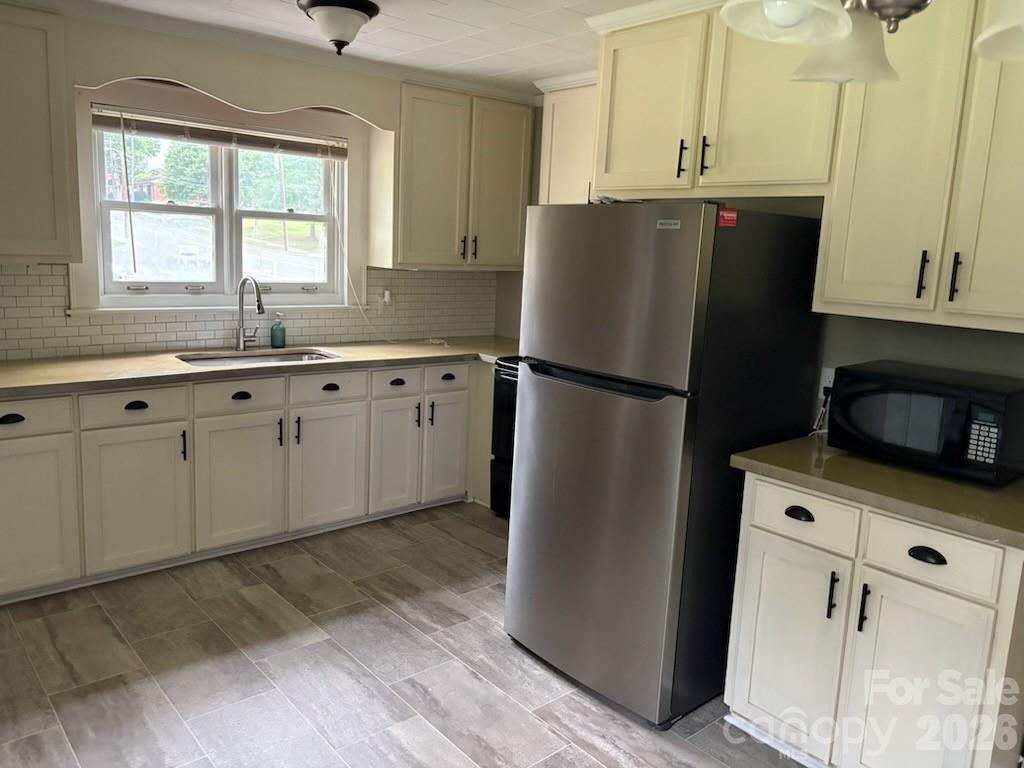 316 E Statesville Avenue — Mooresville