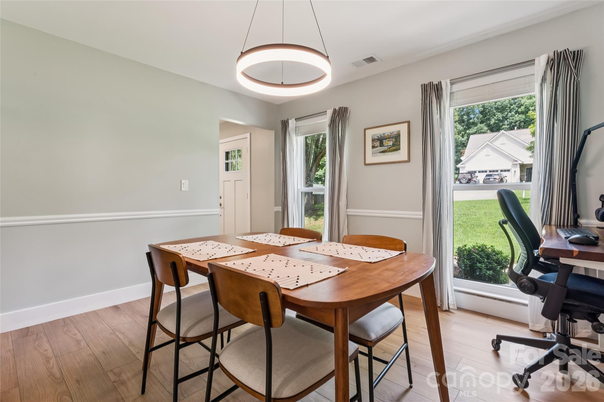 12501 Diamond Drive — Pineville