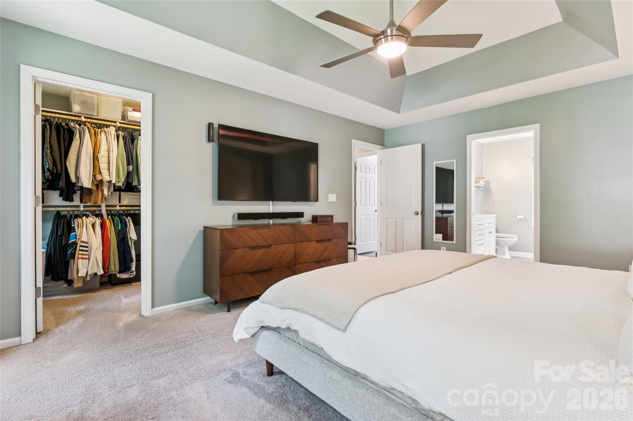 12501 Diamond Drive — Pineville
