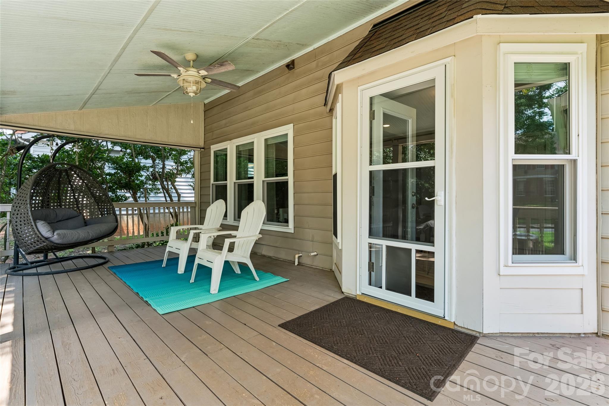 12501 Diamond Drive — Pineville
