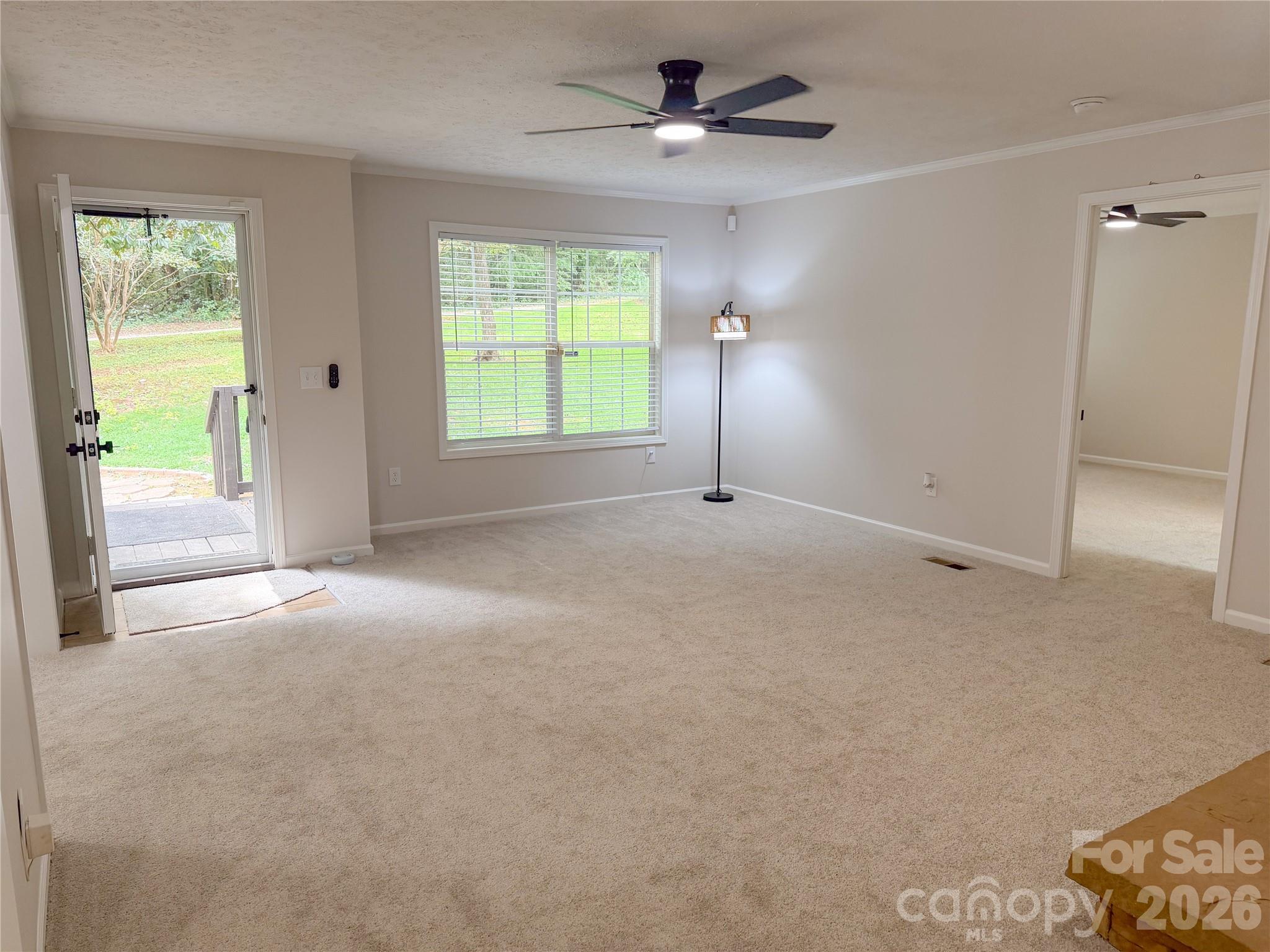 3556 Oakwood Avenue — Claremont