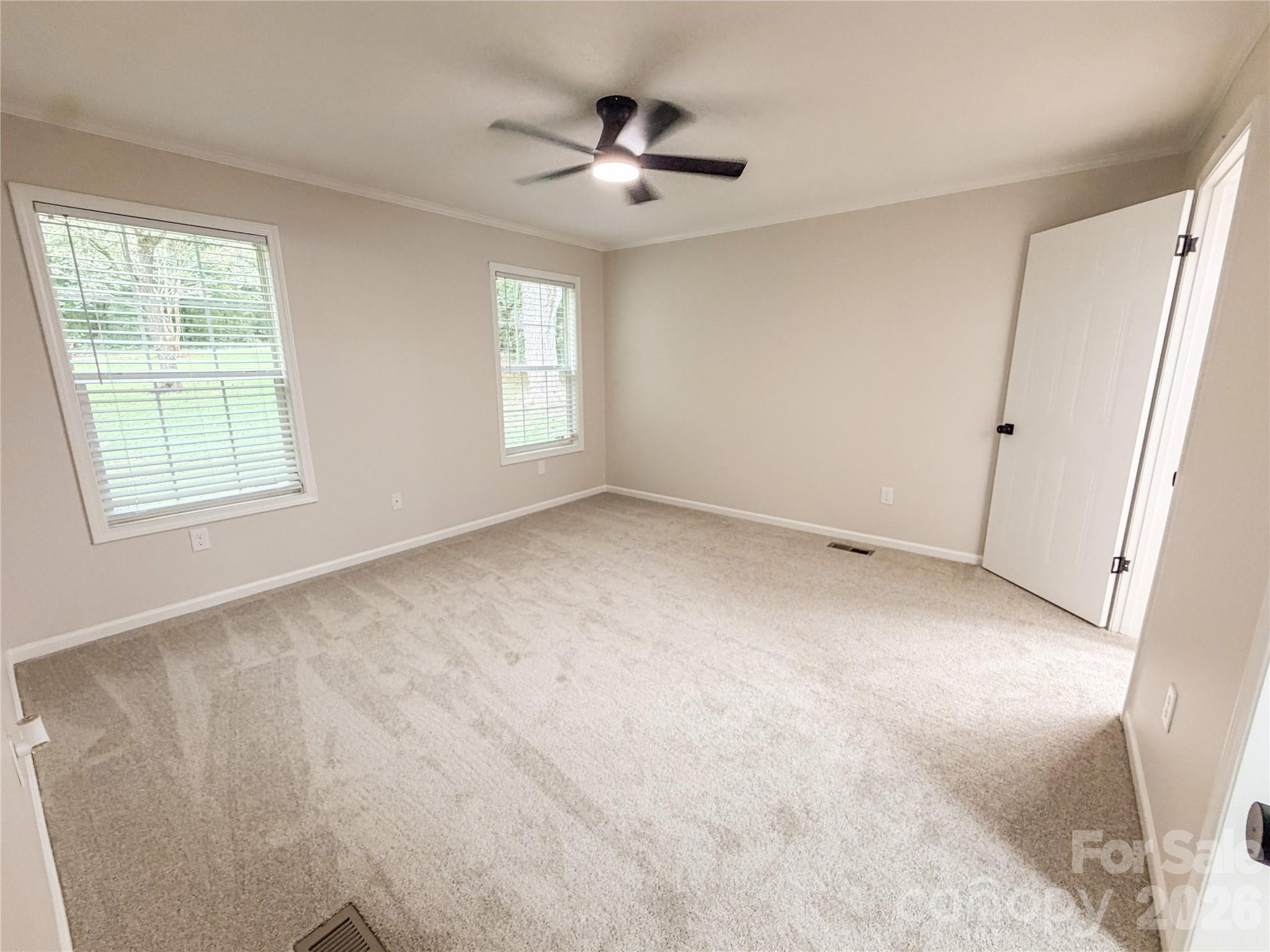 3556 Oakwood Avenue — Claremont