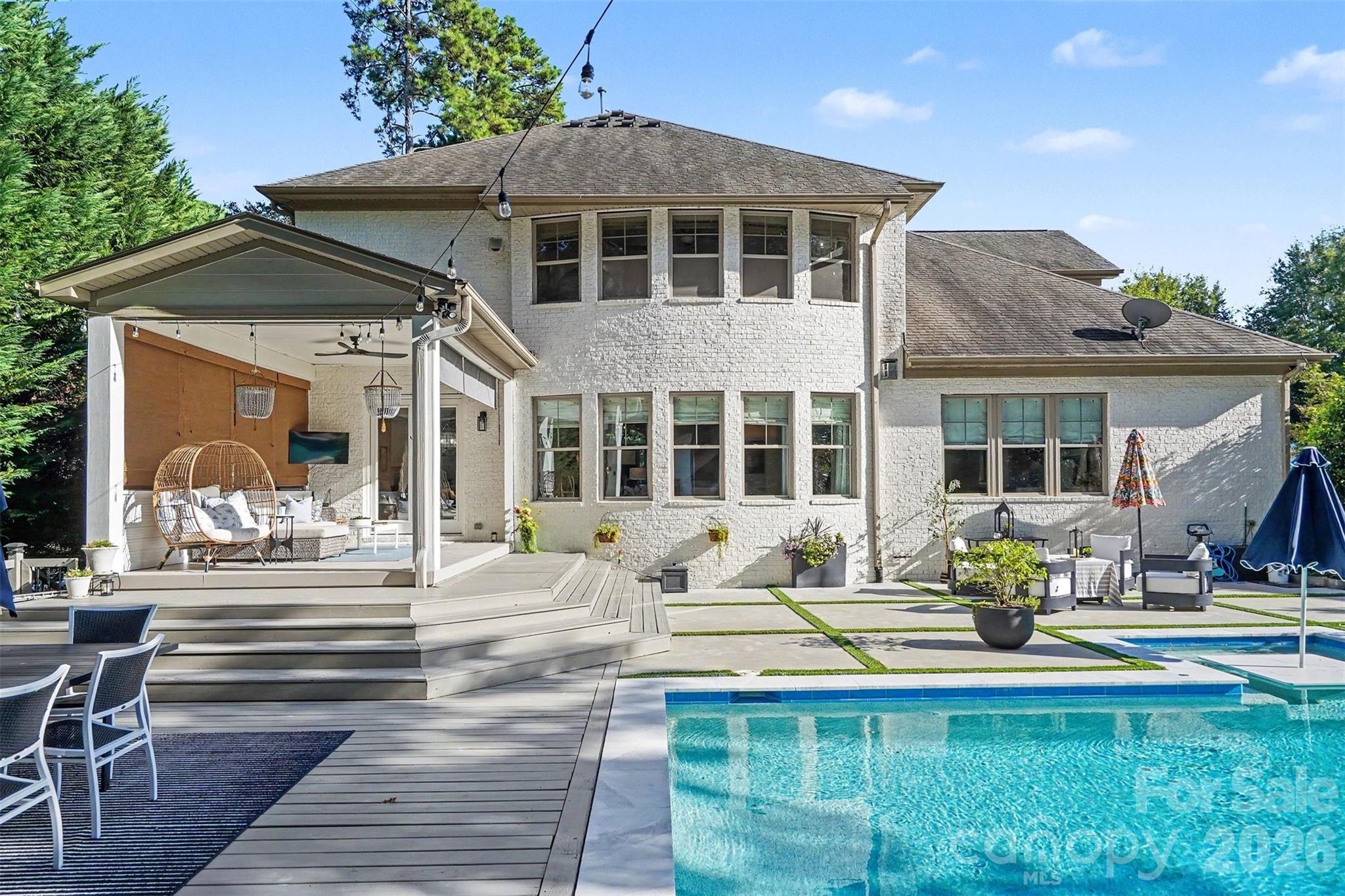 15304 Wyndham Oaks Drive — Charlotte