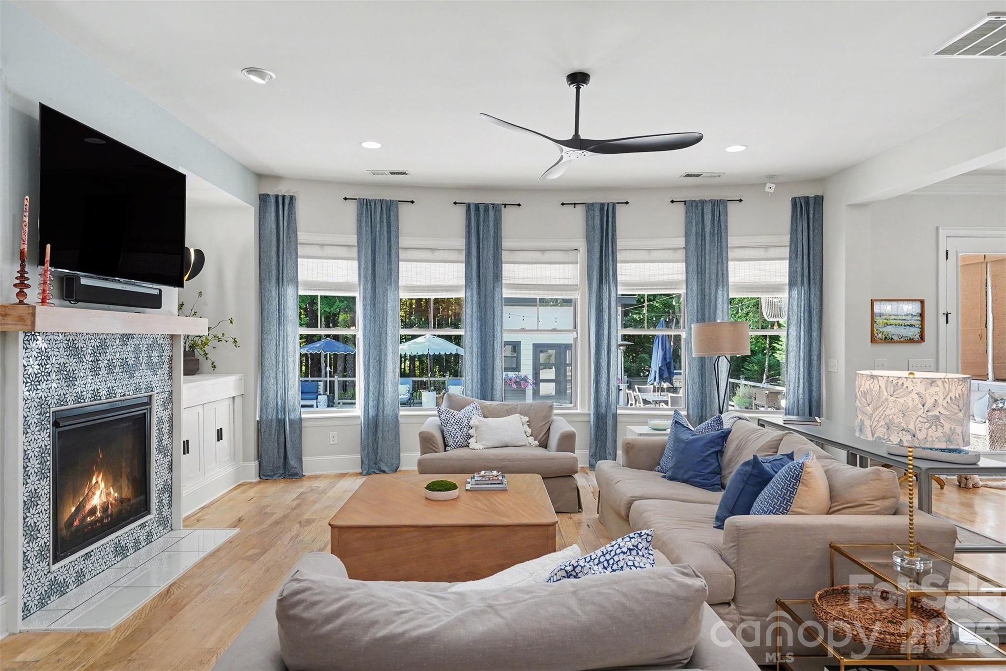15304 Wyndham Oaks Drive — Charlotte