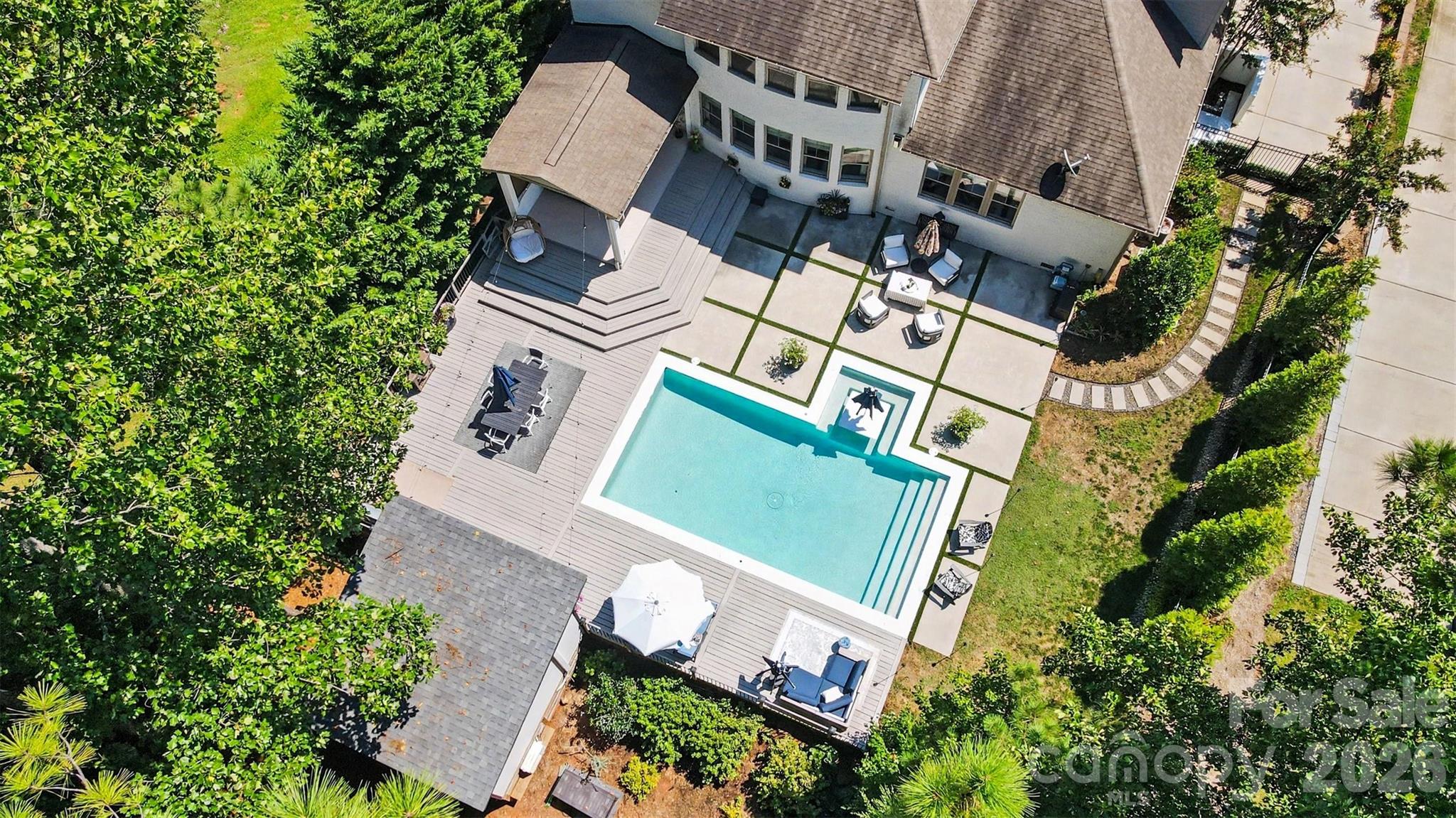 15304 Wyndham Oaks Drive — Charlotte