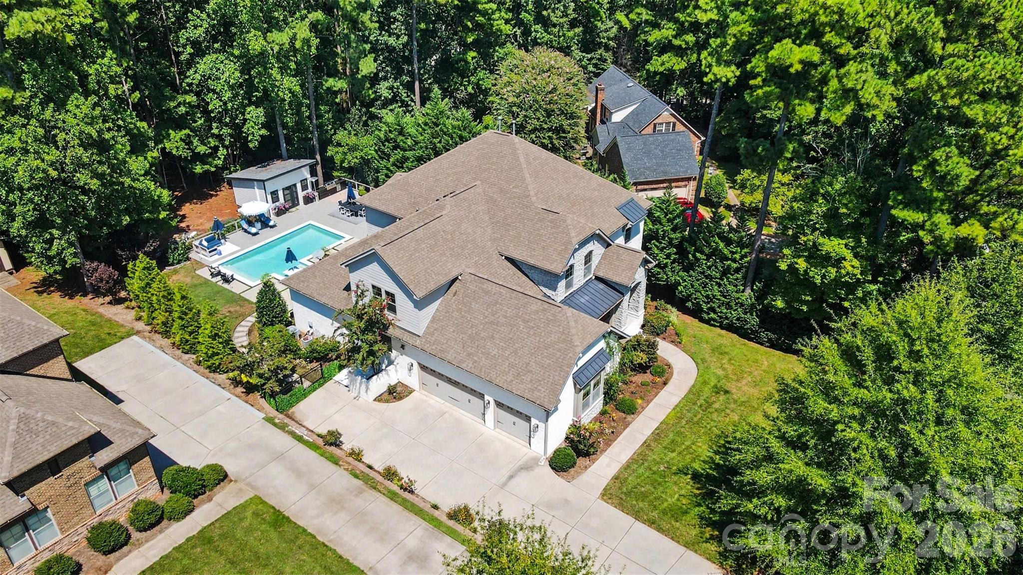 15304 Wyndham Oaks Drive — Charlotte