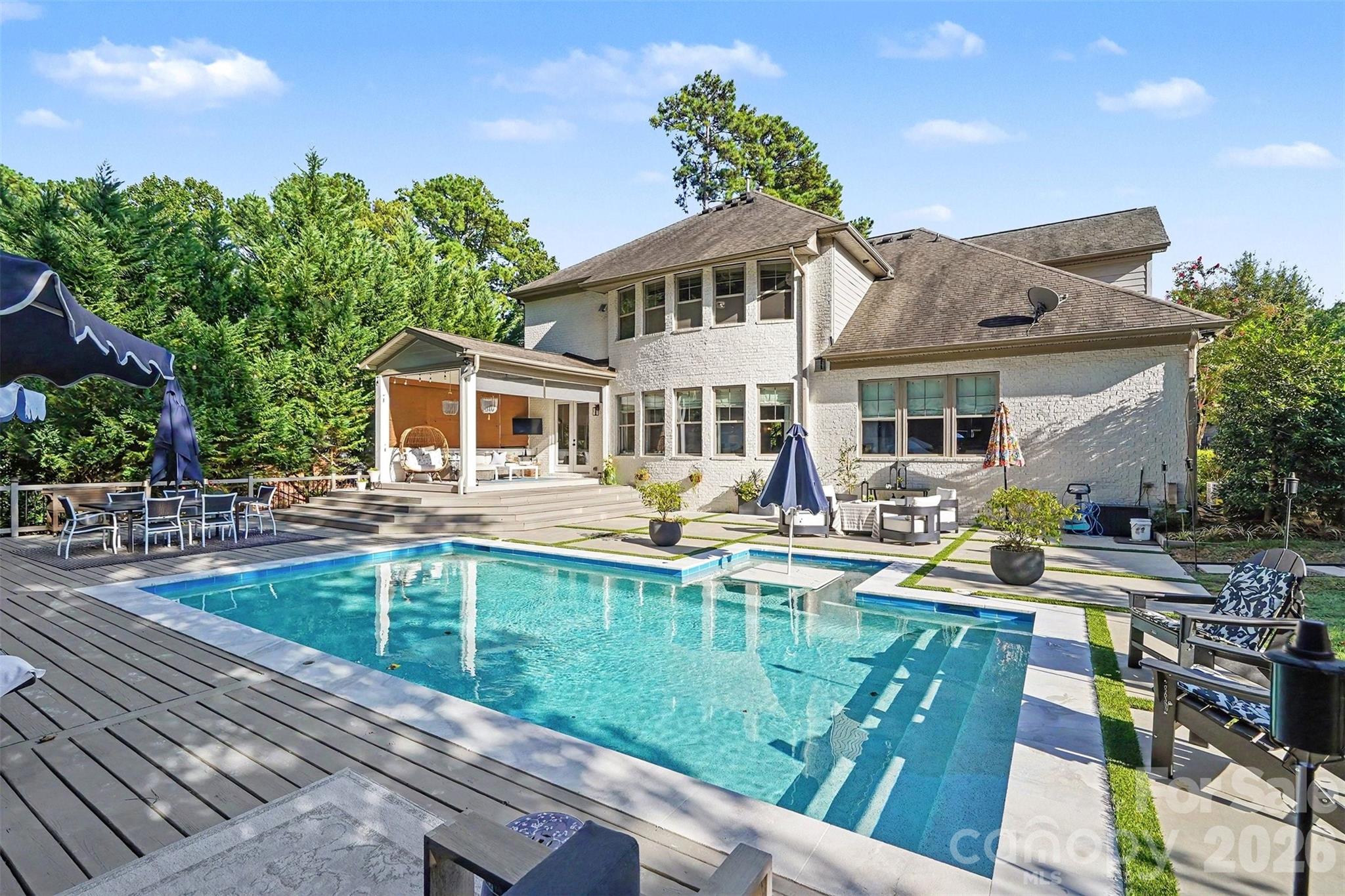 15304 Wyndham Oaks Drive — Charlotte