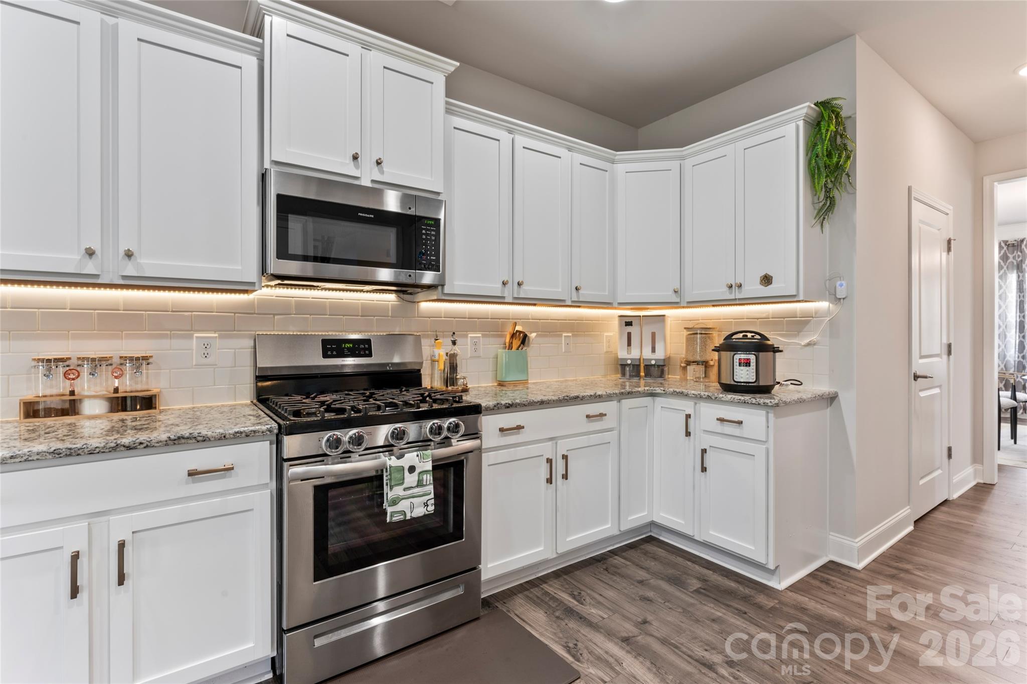 11732 Glenwood Drive — Locust