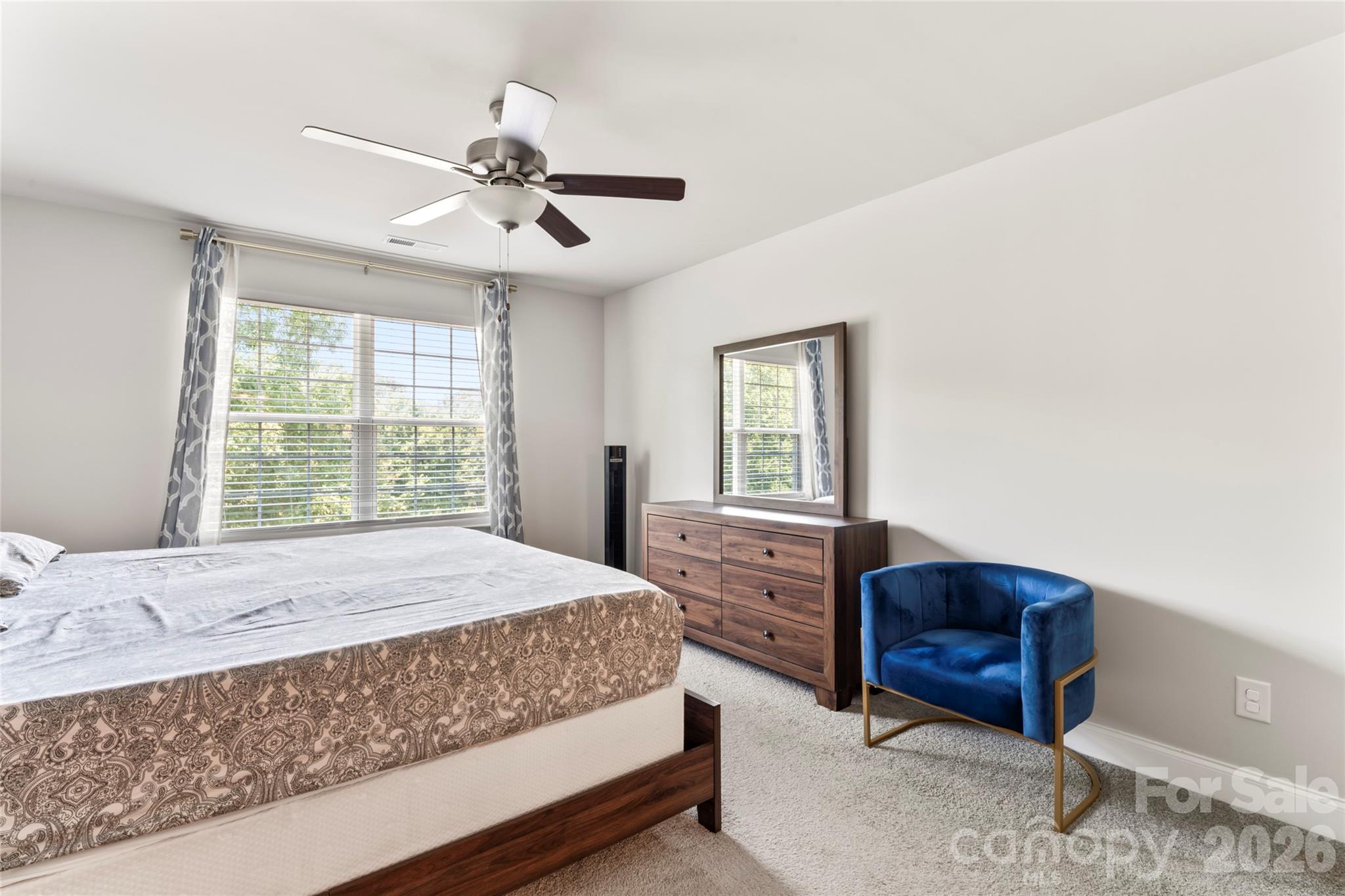 11732 Glenwood Drive — Locust