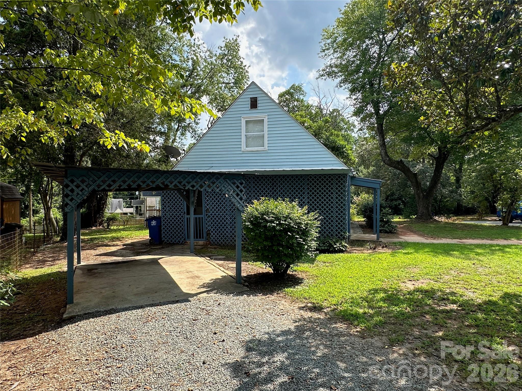 1012 Louise Road — Winston Salem