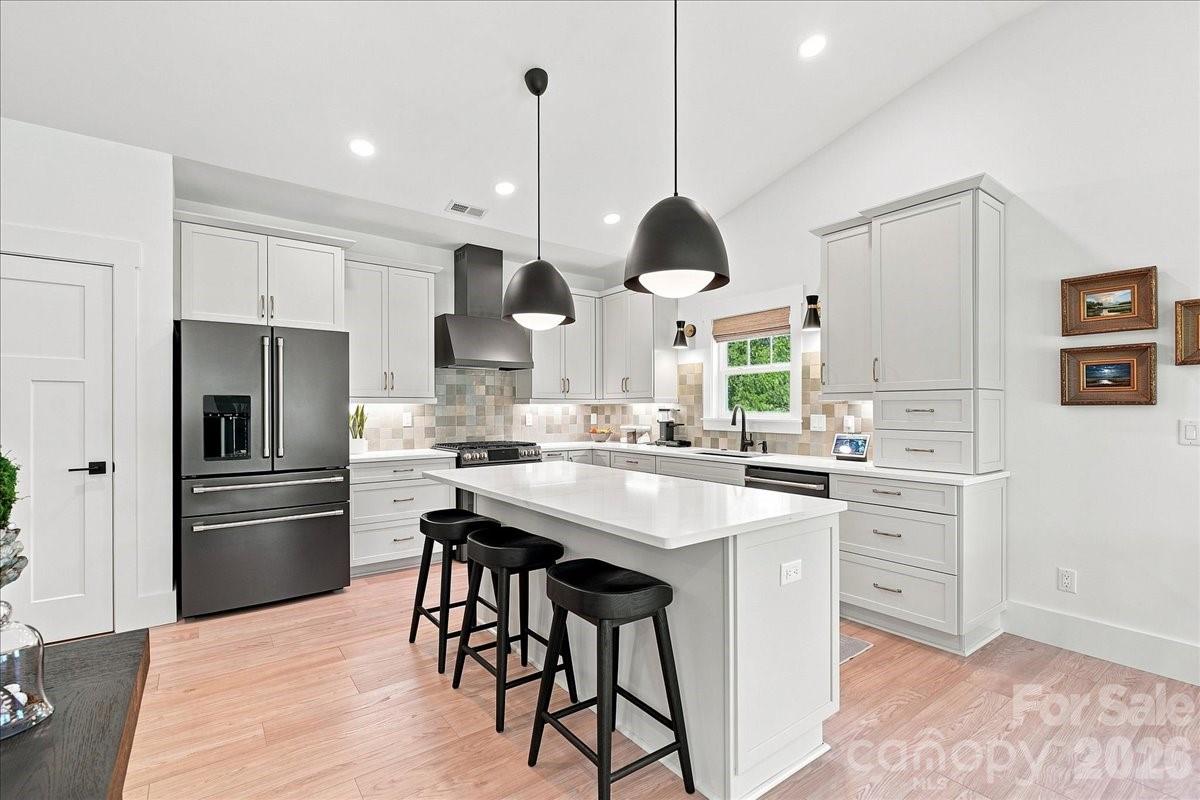 16 Marion Meadow Lane — Travelers Rest