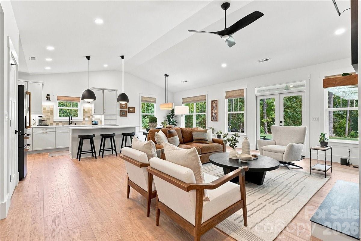 16 Marion Meadow Lane — Travelers Rest