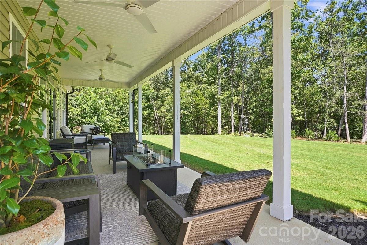 16 Marion Meadow Lane — Travelers Rest