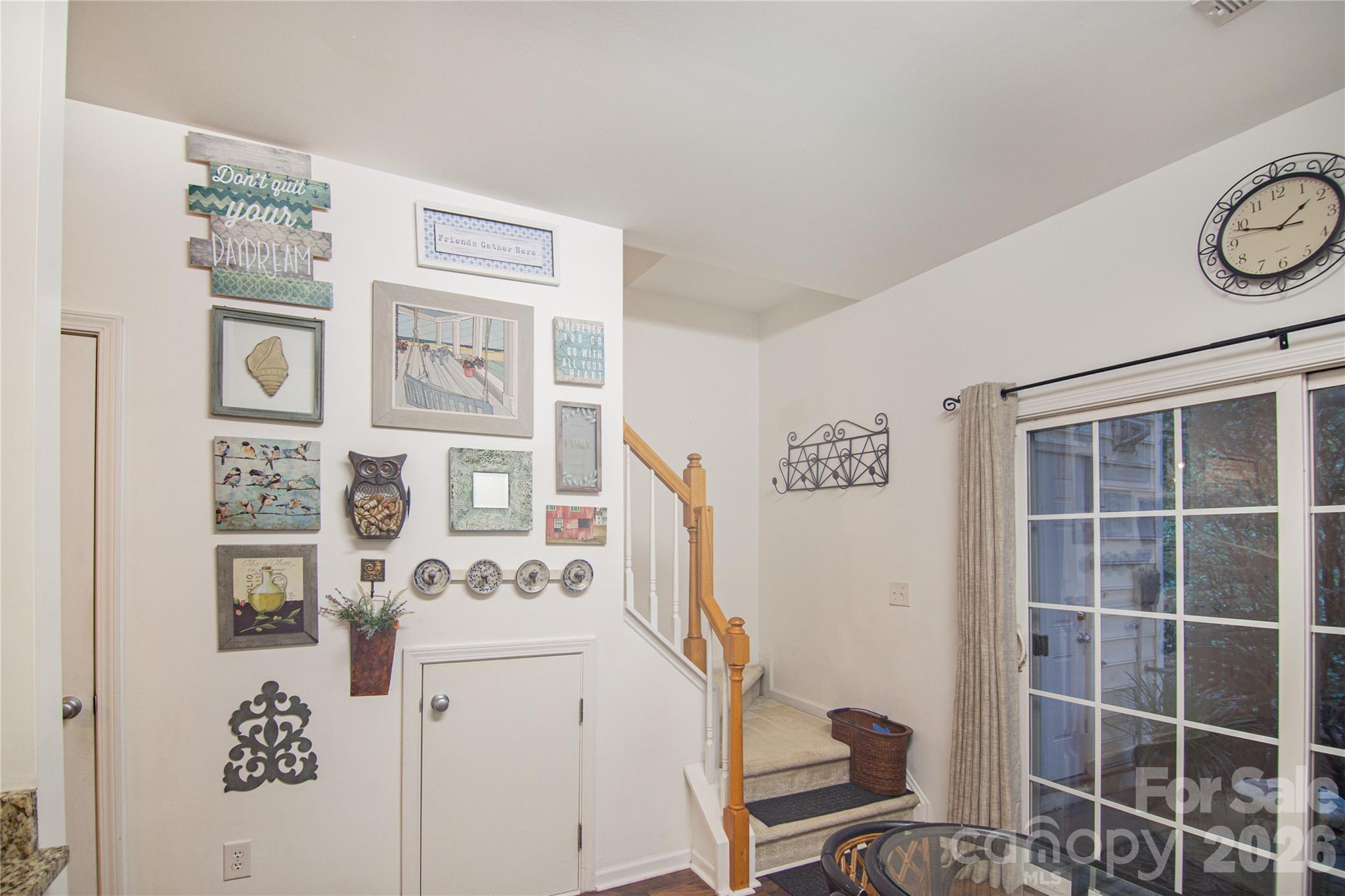 8310 Chaceview Court — Charlotte