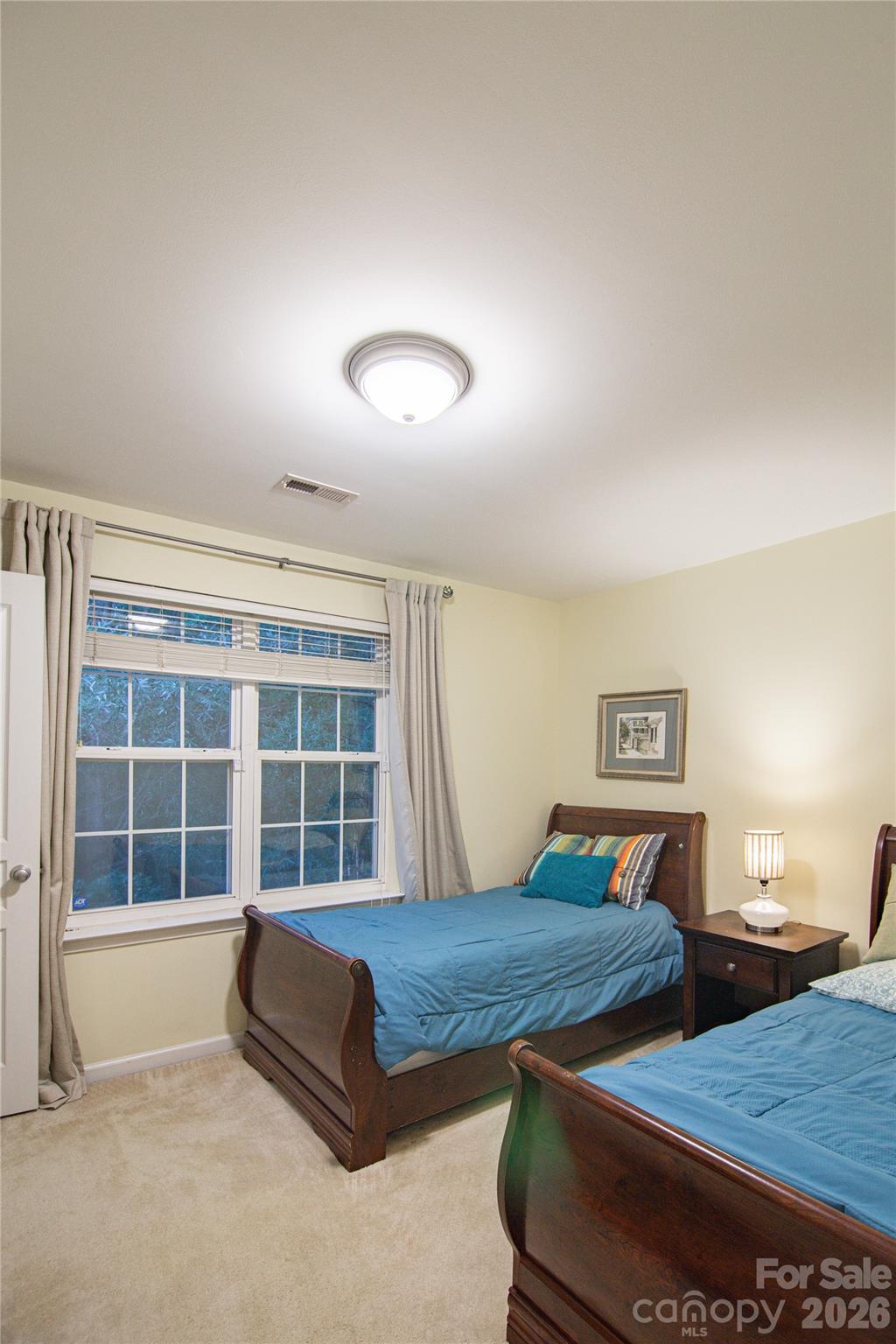 8310 Chaceview Court — Charlotte