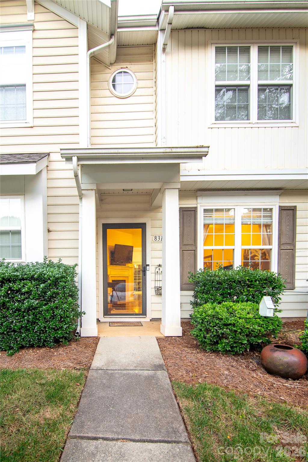 8310 Chaceview Court — Charlotte
