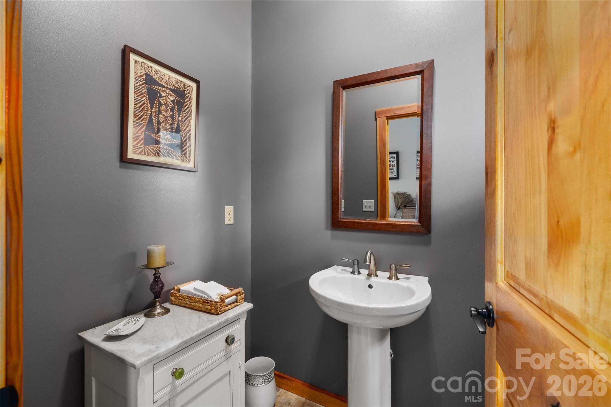 712 Frank Rector Road — Marshall