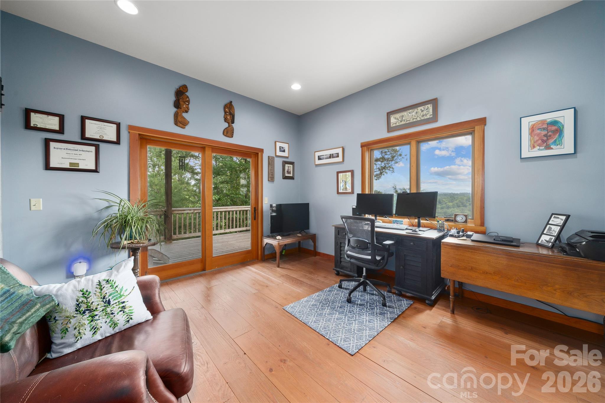 712 Frank Rector Road — Marshall