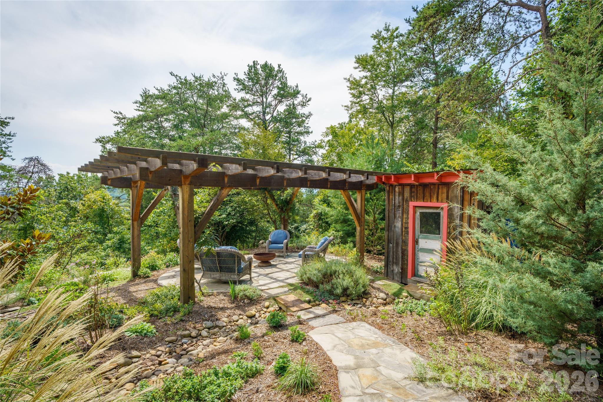 712 Frank Rector Road — Marshall
