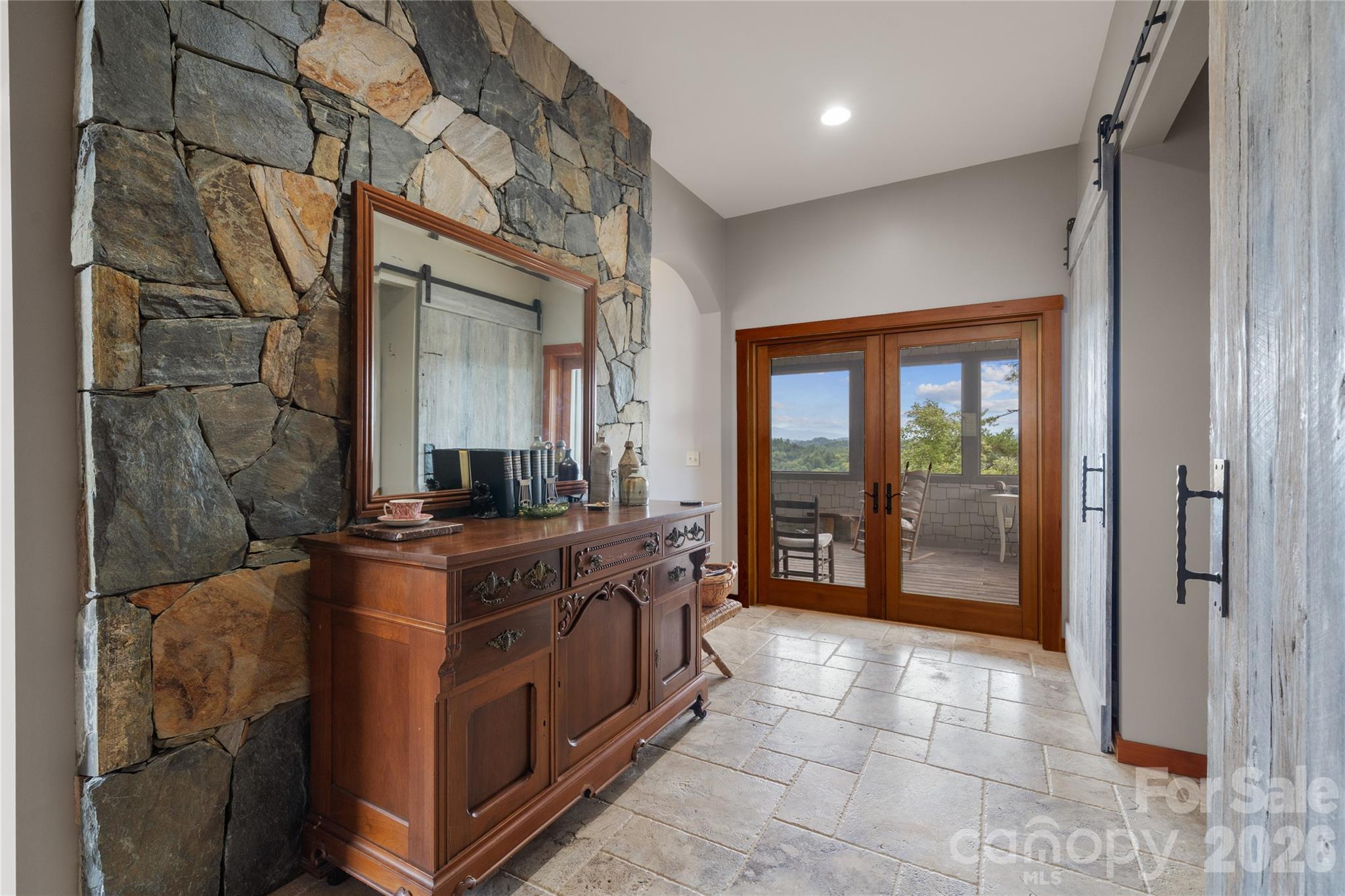 712 Frank Rector Road — Marshall