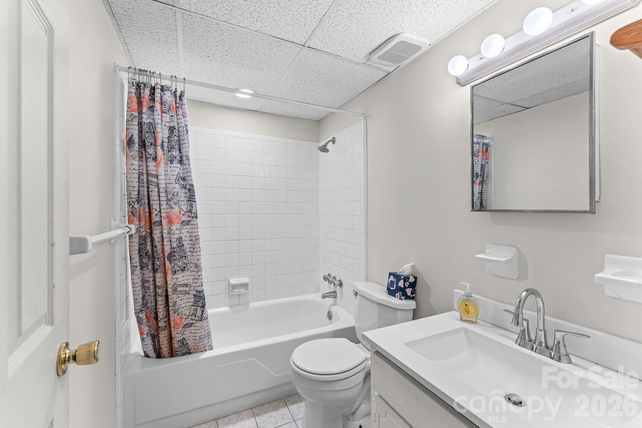 3822 Country Club Road #Unit #I — Winston Salem