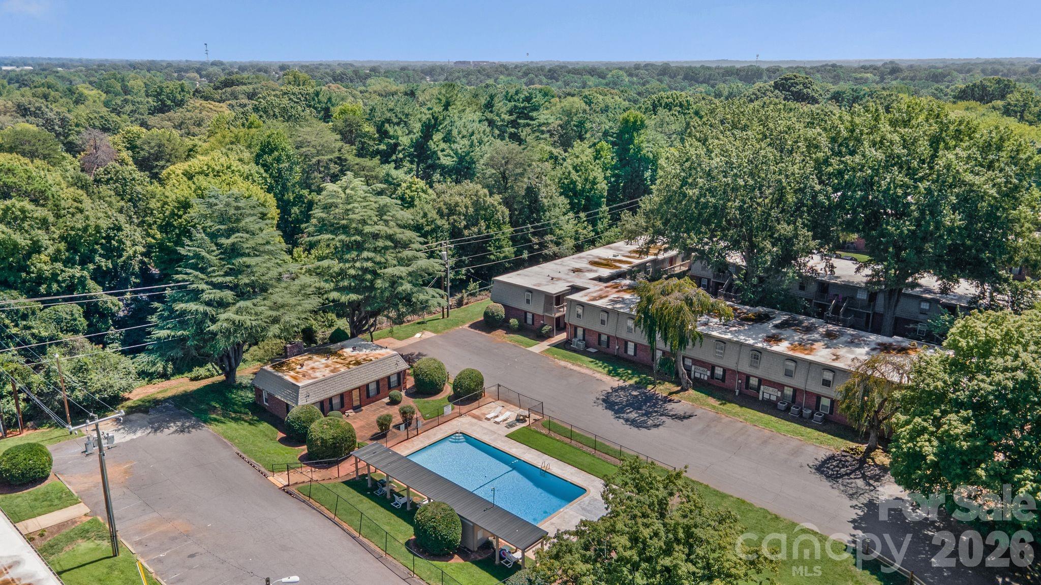 3822 Country Club Road #Unit #I — Winston Salem