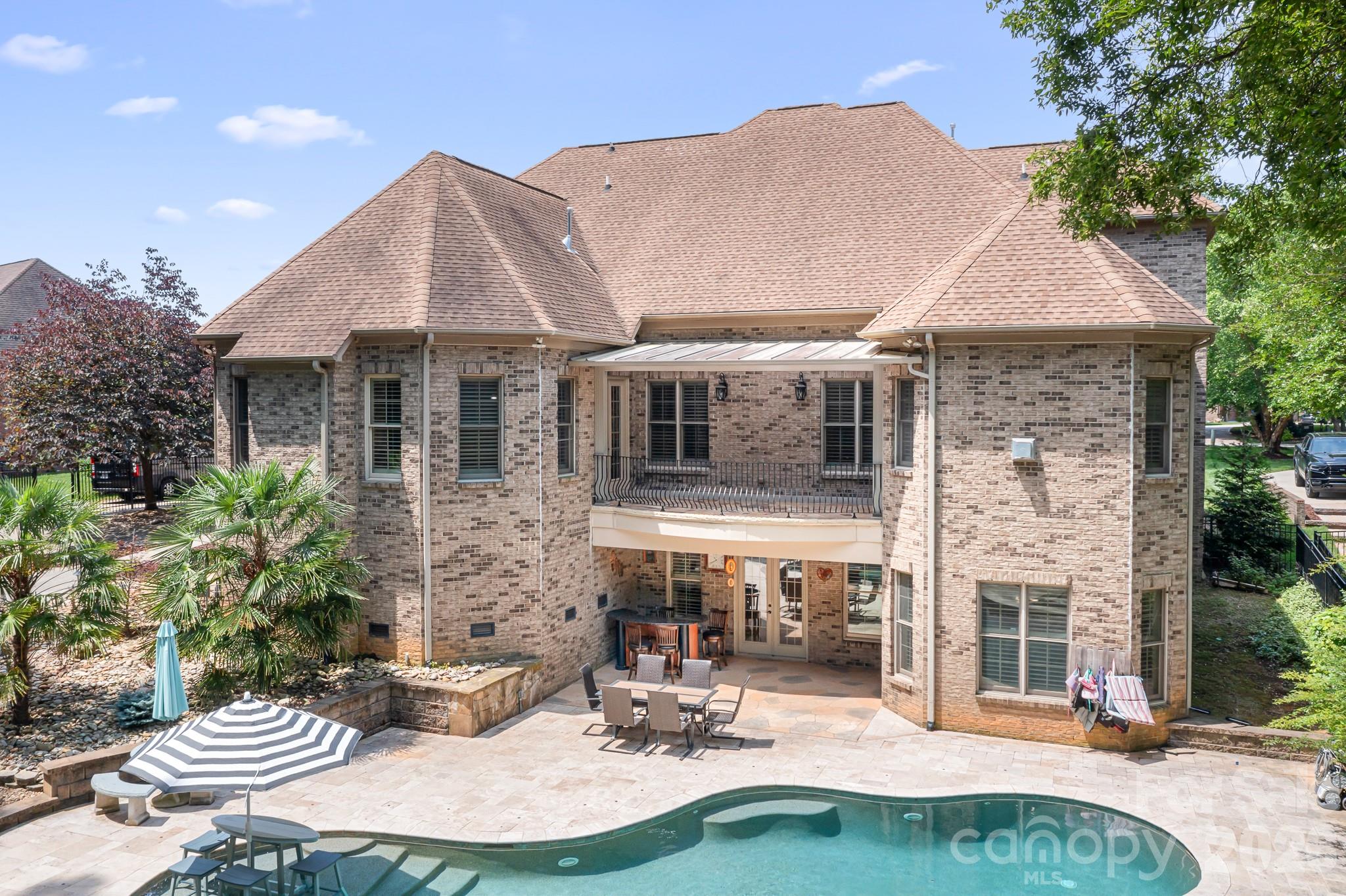 2215 Whiskery Drive — Waxhaw