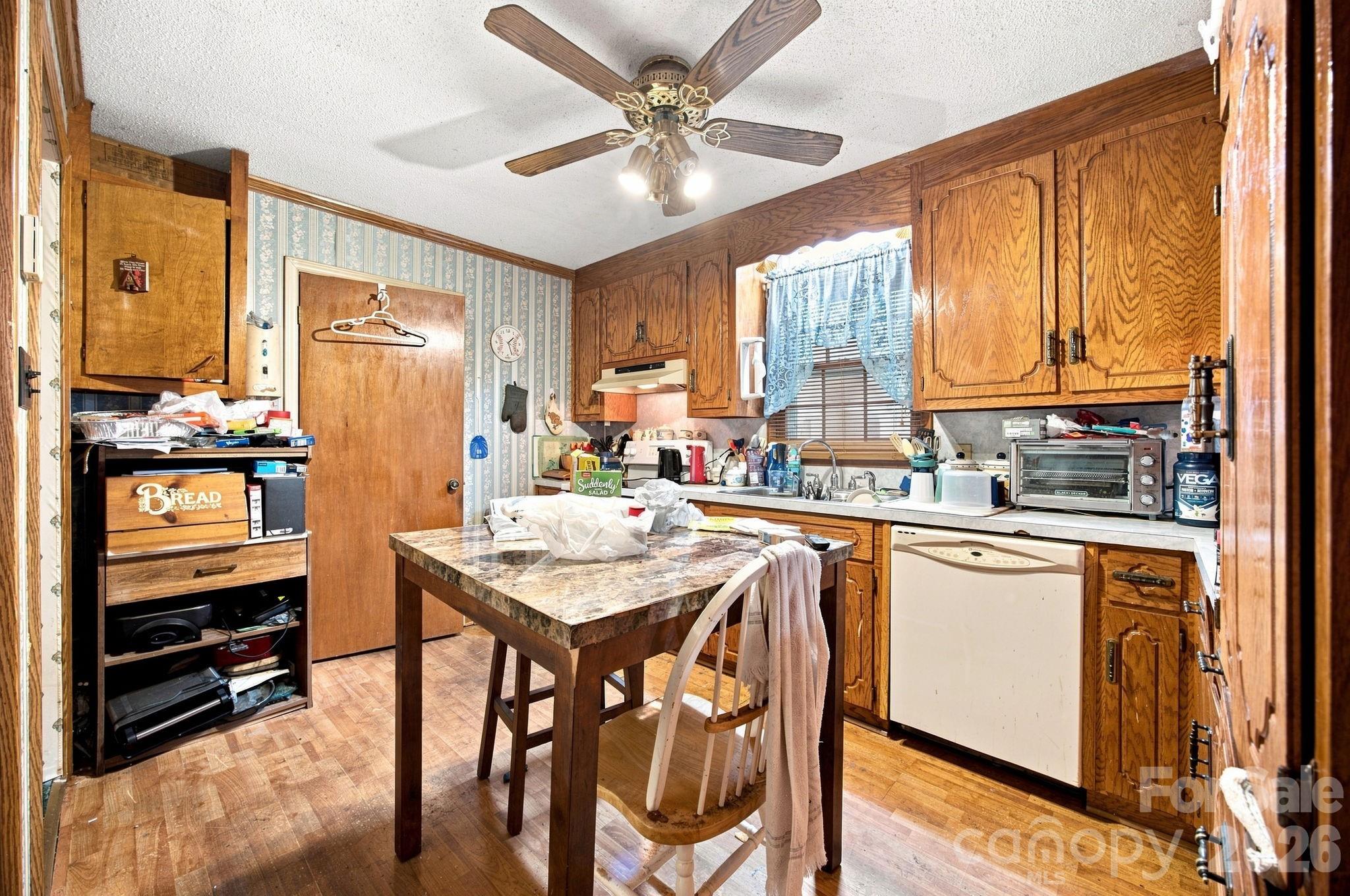 205 Pine Court — China Grove