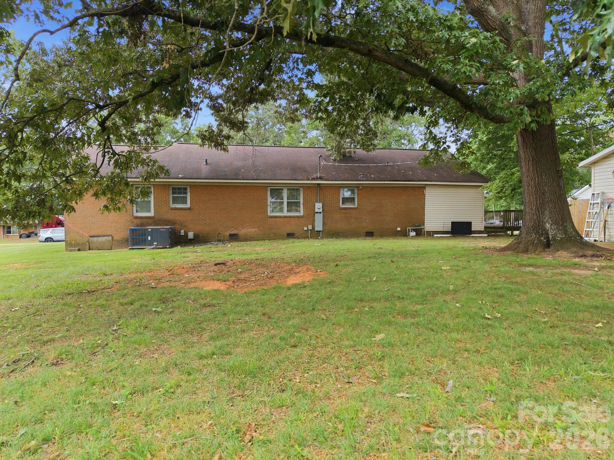205 Pine Court — China Grove