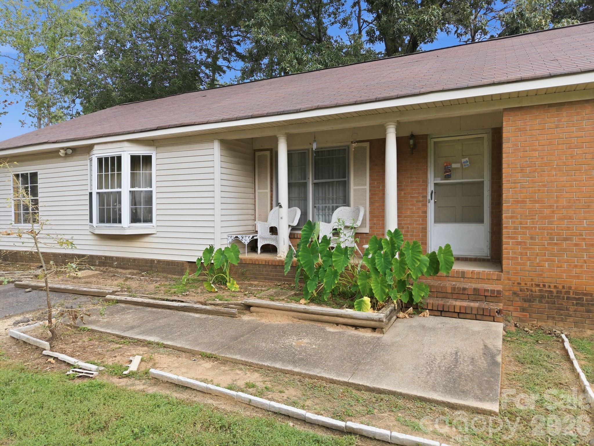 205 Pine Court — China Grove