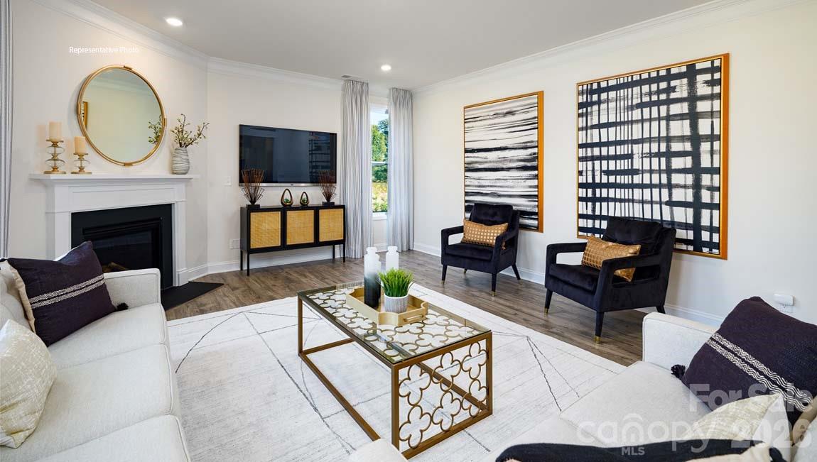 2887 Atwater Pond Circle — Denver