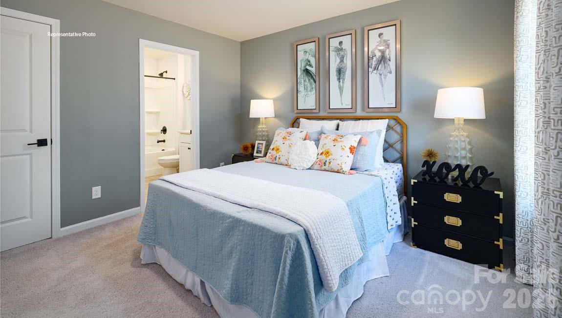 2887 Atwater Pond Circle — Denver