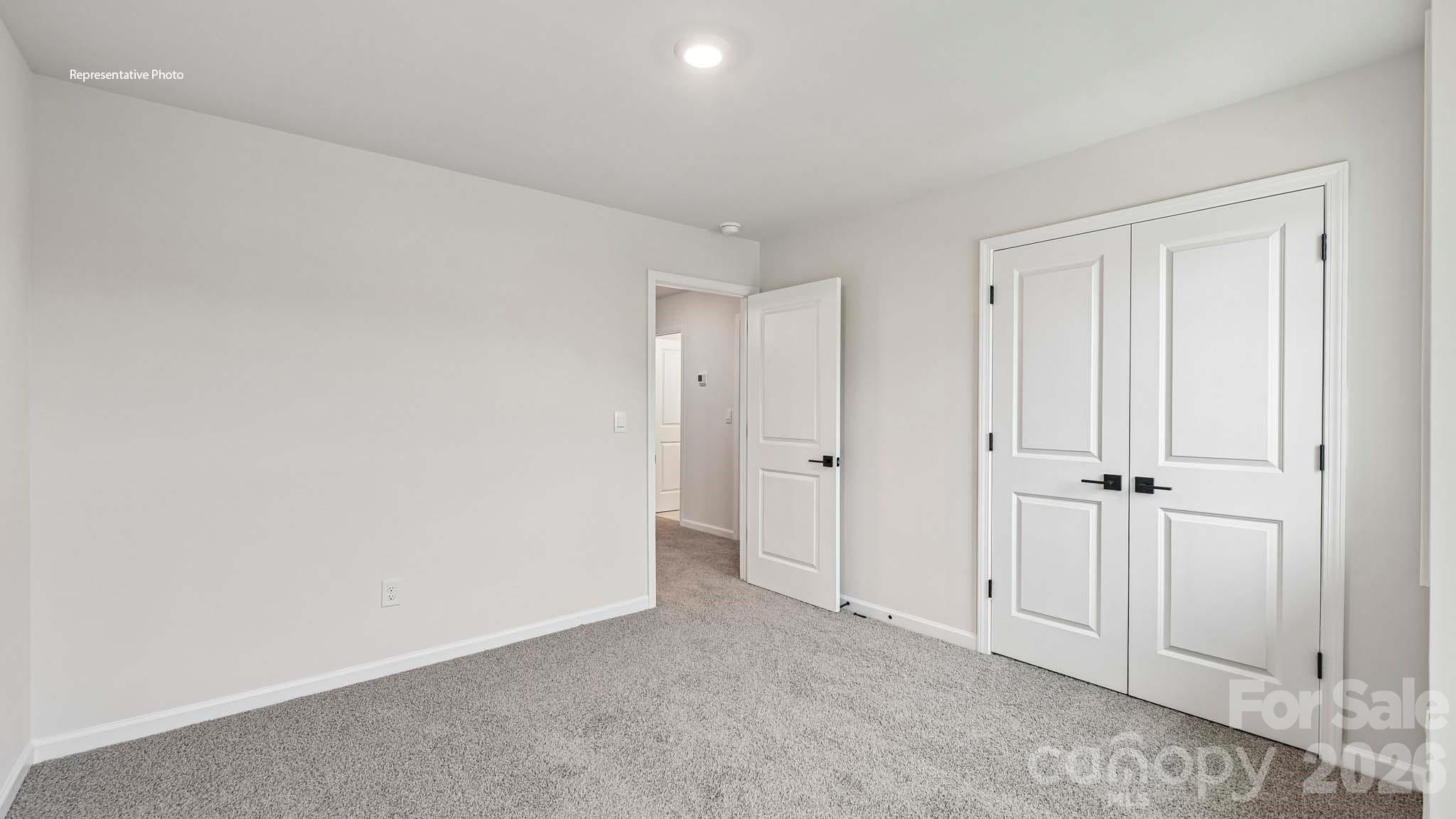 2863 Atwater Pond Circle — Denver