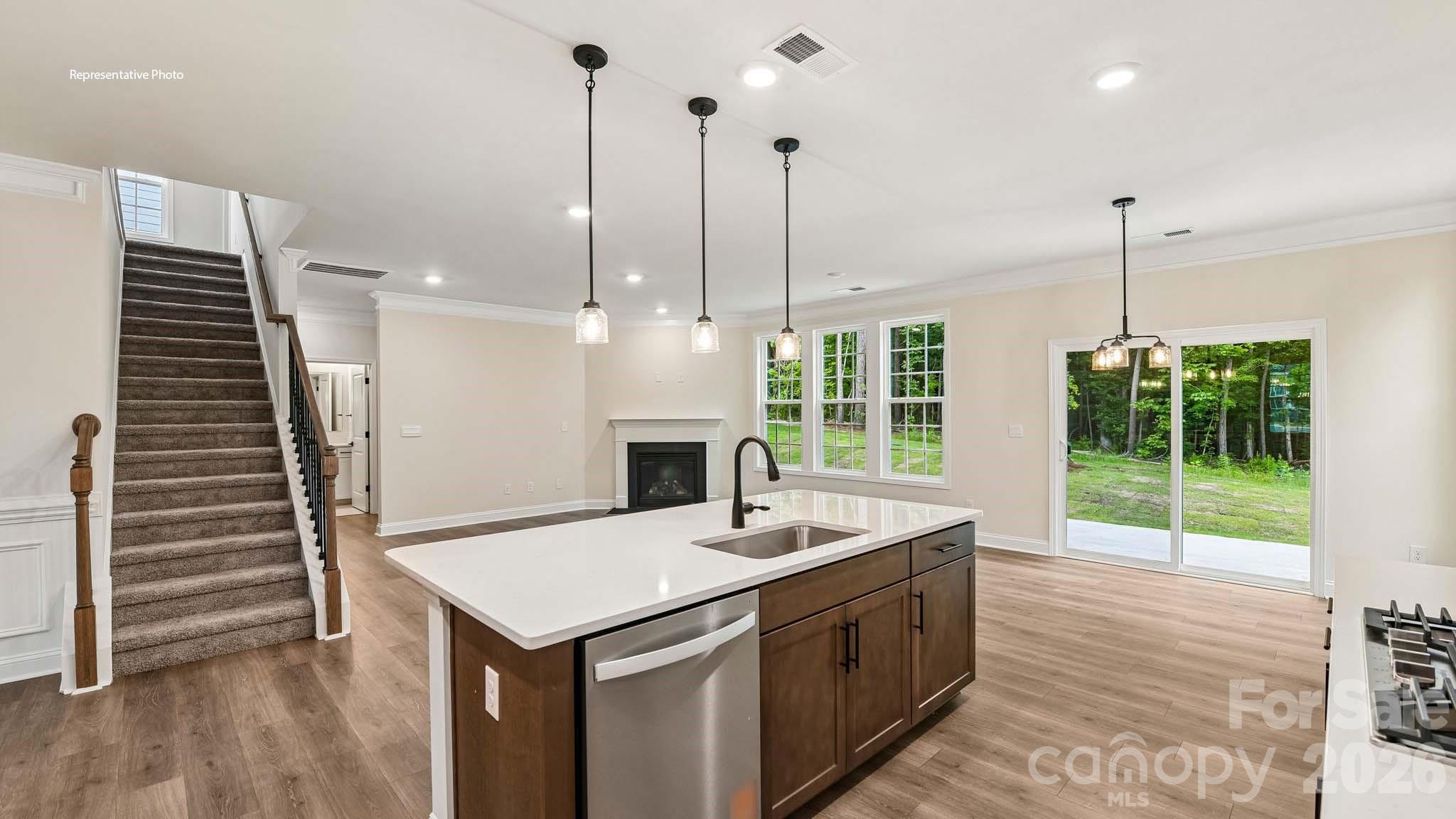 2863 Atwater Pond Circle — Denver