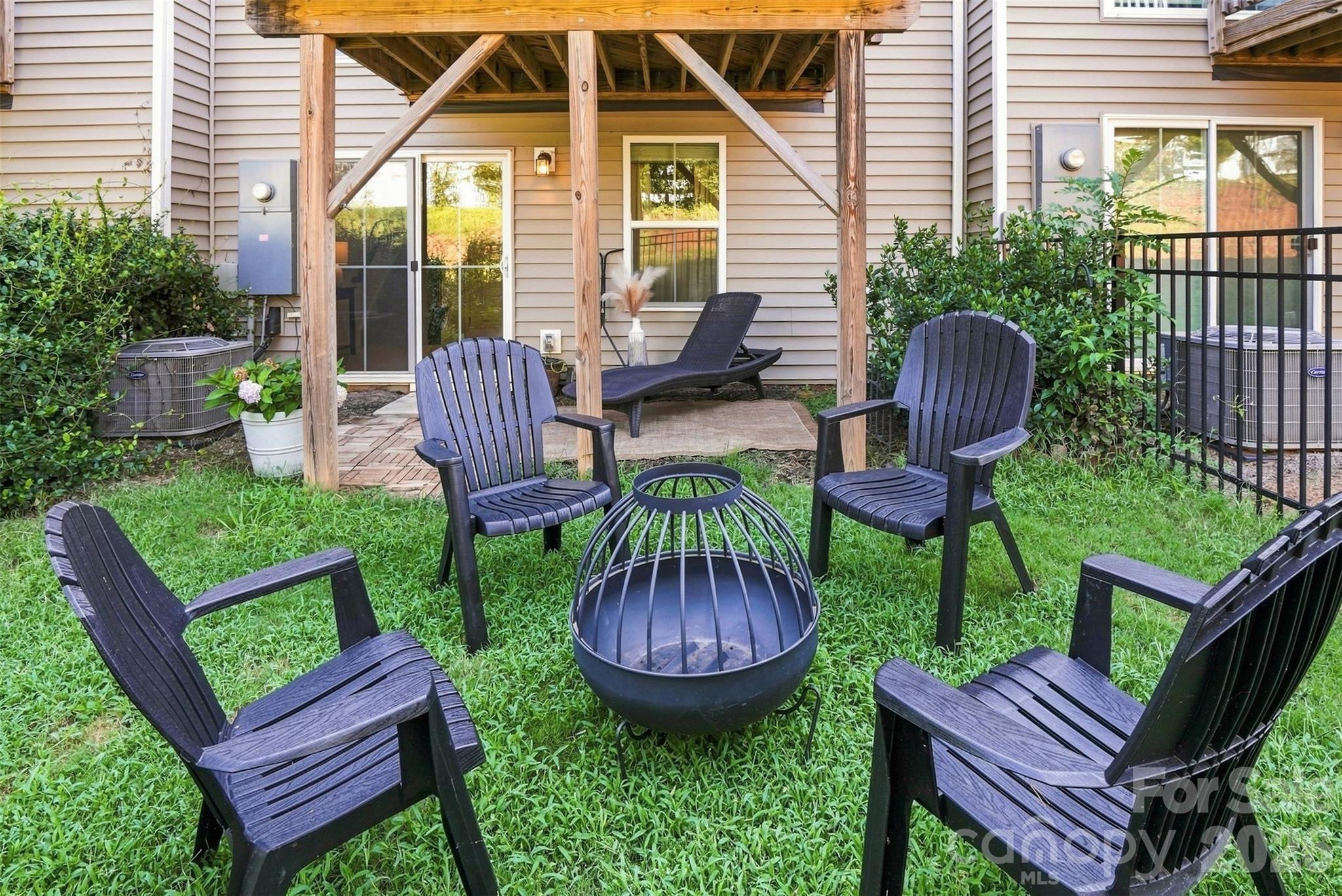 2586 Grantham Place Drive — Fort Mill